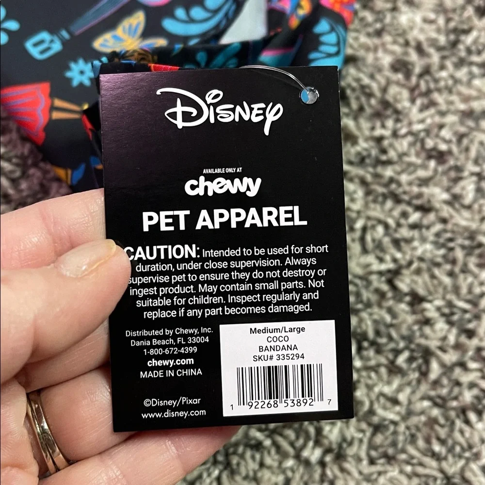 Bandana NWT Coco dog accessory Disney Pixar dog pet apparel Coco medium/large